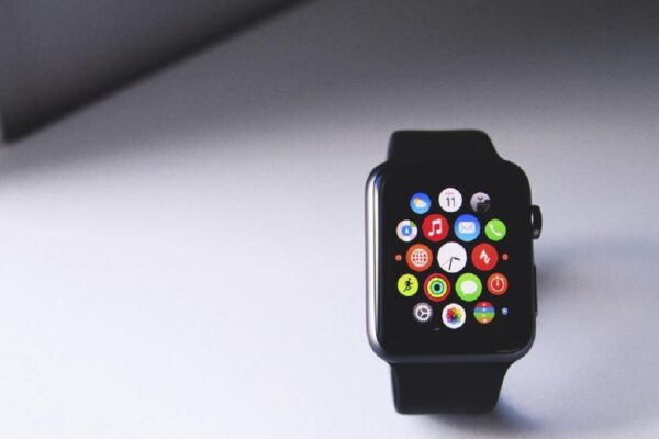 Smartwatches vs Fitness Bands